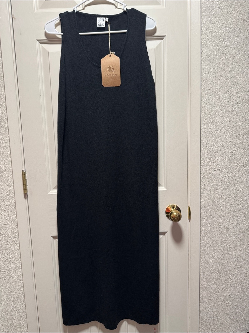 Original Classic Black Sleeveless Midi Dress